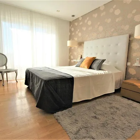 Terrace - Santa Eulalia - Private Jacuzzi アルブフェイラ